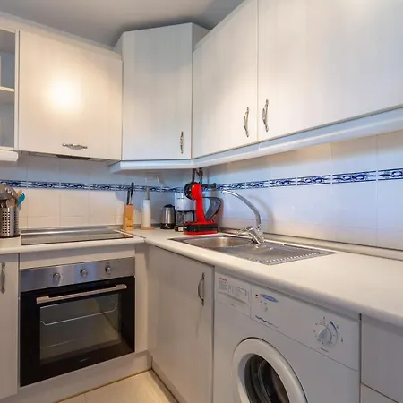 Costa Apartment *